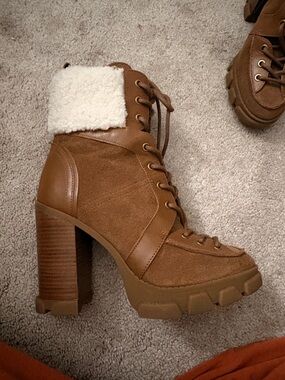 MICHAEL Michael Kors Tan Lace-Up Faux-Shearling Block Heel Boots